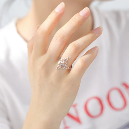 Anillo "Nudo de Brujas Calado"